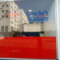 Academia Couckes English Sevilla.Rotulación de vinilos en impresión digital y al ácido