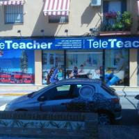 Cartel rótulo frontal, rotulado con vinilos e iluminados con focos led. Tele Teacher academia Dos Hermanas Sevilla