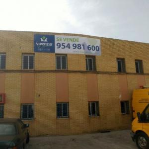 Lona pancarta inmobiliaria. Sevilla