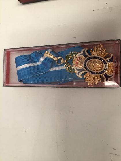 Encomienda del Orden Merito Civil oficial Oro
