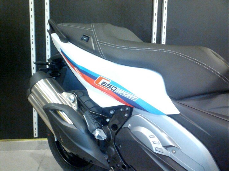 Rotulación de BMW C 650 Sport en vinilo fundido impreso y laminado. Trabajo para Todomoto Sevilla