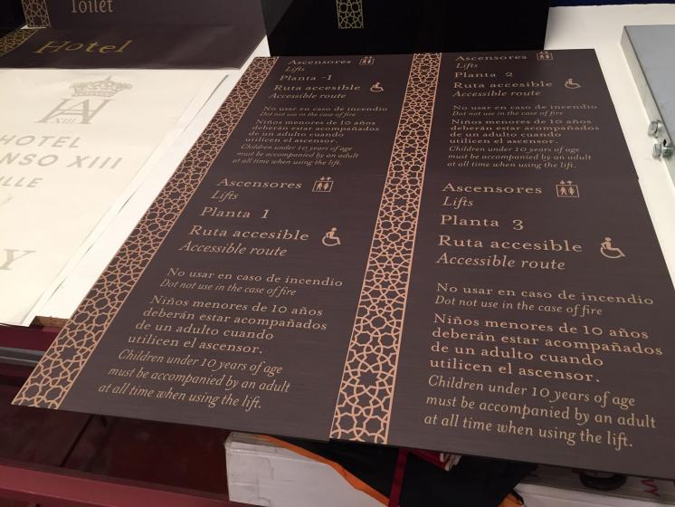 R&oacute;tulo Cartel Hotel Alfonso XIII, Sevilla