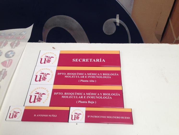 R&oacute;tulo Cartel para Univerisdad se Sevilla