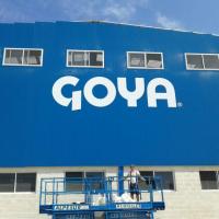 Rotulación de frente en vinilo. Fábrica de Aceites Goya, Carretera Sevilla Málaga.