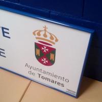 Rótulo cartel en chapa rotulado en vinilo. Aula de Formación Pablo de Olavide. Tomares.