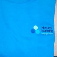 Sudadera serigrafiada. Uniformidad para Natural Learning. Montequinto Dos Hermanas Sevilla.