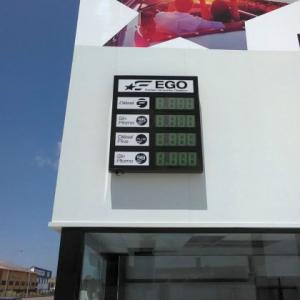 Caja Preciario gasolinera con marcadores de led. EGO Sevilla.