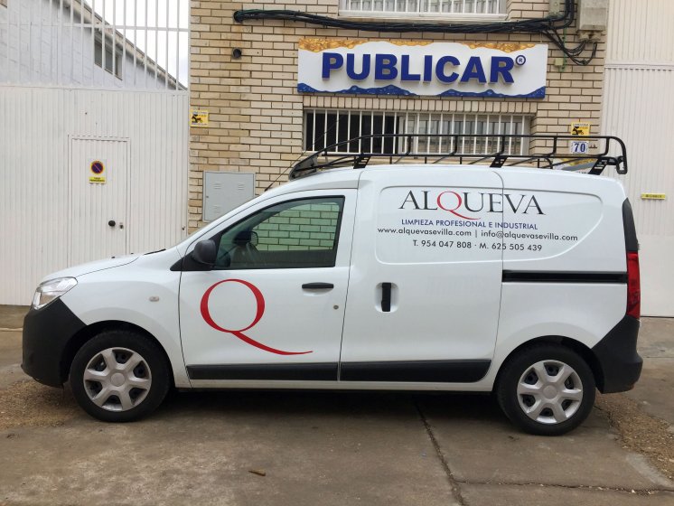 Rotulación en vinilo de corte. Alqueva Sevilla