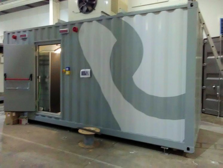 Rotulaci&oacute;n en vinilo especial para contenedores container, fabricados por Proinsener Sevilla.