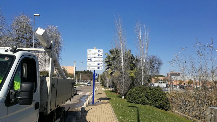 R&oacute;tulo Cartel directorio direccional Universidad Pablo de Olavide de Sevilla