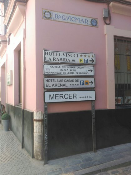 R&oacute;tulo cartel tipo mopu homologado. Hotel Mercer Sevilla.