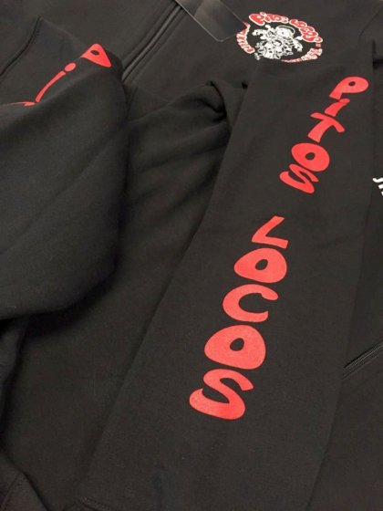 Sudaderas personalizadas en serigrafía y transfer textil. Motoclub Pitos Locos de Bellavista Sevilla.