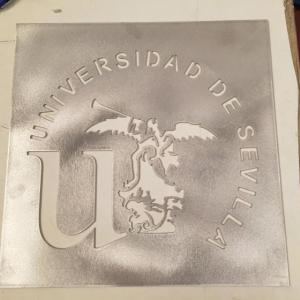 Plantilla de aluminio para pintar. Universidad de Sevilla.