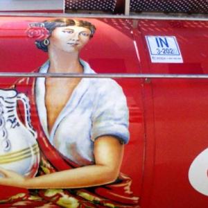 Rotulación de camión cisterna, en vinilos de corte e impresión digital fundidos. Aceites la Española Acesur Sevilla.