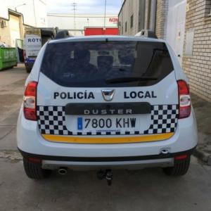 Rotulacion de Coche Policía con vinilos especiales reflectantes. Ayuntamiento de Castilblanco de los Arroyos Sevilla.