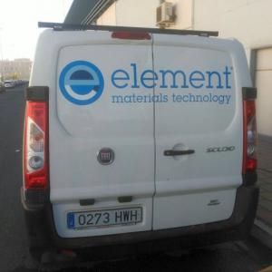 Rotulación de furgoneta en vinilo de corte. Element Aerópolis Sevilla.