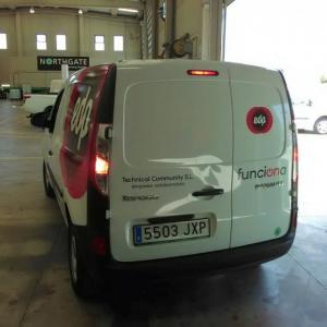 Rotulación de furgoneta en vinilo fundido en impresión digital. EDP en Sevilla y Málaga