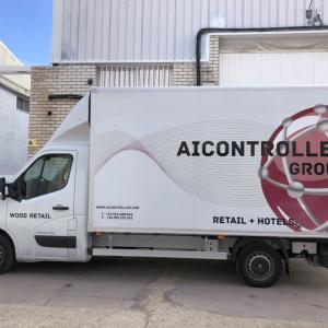 Rotulación de furgoneta en vinilo en impresión digital laminado. Aicontroller Group Sevilla.