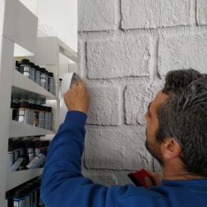Decoración de pared con fotomural en impresión digital en Sevilla.