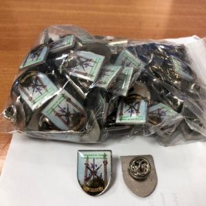 Hermandad de Antiguos Caballeros de la Legi&oacute;n. Pin esmaltados en Sevilla.