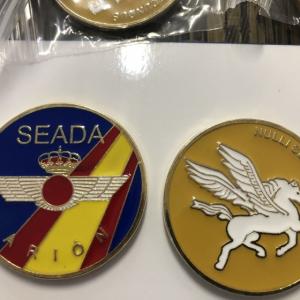 Monedas en relieve para la Seada Ej&eacute;rcito del Aire en Sevilla.