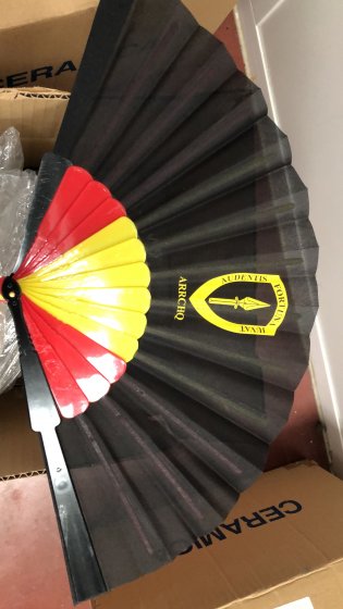 Abanico personalizado unidad militar. Sevilla.