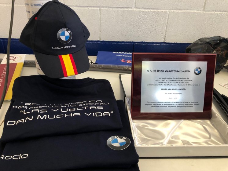 Gorras y camisetas en transfer y placa en impresi&oacute;n digital. Grupo motero de amigos. Sevilla.