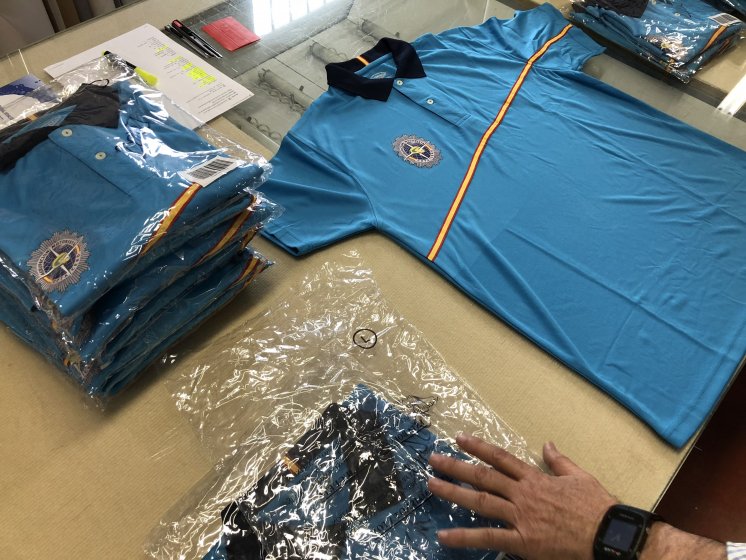 Polo técnico con grabación en transfer textil, para la Agrupación Motorista Cota Cero Sevilla.