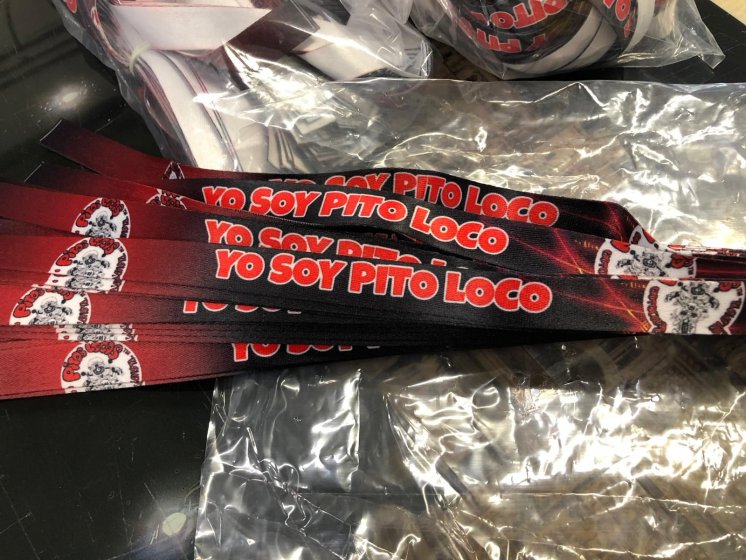 Pulseras en sublimaci&oacute;n para el Motoclub de Pitos Locos en Bellavista Sevilla.