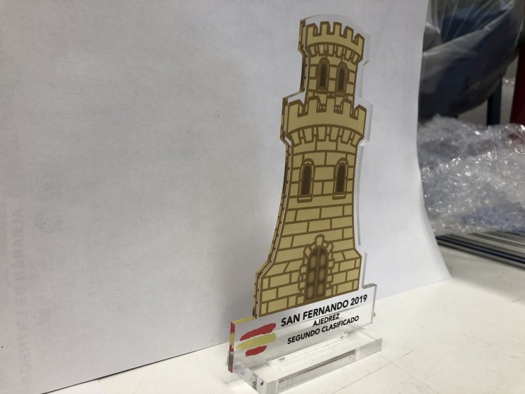 Trofeo en metacrilato personalizado. Batall&oacute;n de transmisiones 22 Sevilla. 