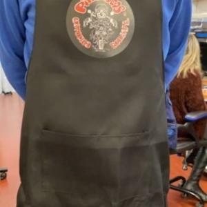 Delantal de cocina personalizado en transfer textil. Motoclub Pitos Locos de Bellavista Sevilla.