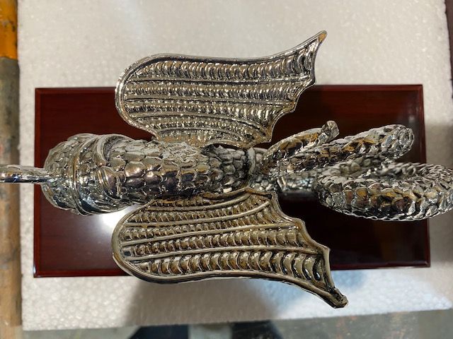 Regalo trofeo, Llamador con ba&ntilde;o de plata de Ley. Cuartel General de la Fuerza Terrestre ( Futer ) de Sevilla.