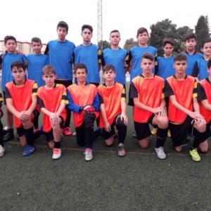 Petos promocionales para equipo infantil. Sevilla