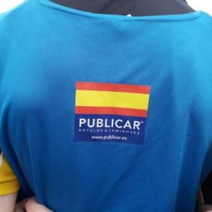 Petos promocionales para equipo infantil. Sevilla
