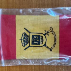 Bandera de bolsillo embolsada para regalo de los participantes en la Jura de Bandera Civil de Sevilla. Mayo 2022