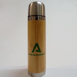 Merchandising o reclamo publicitario, termo madera serigrafiado para Protocolo de la Junta de Andaluc&iacute;a en Sevilla.