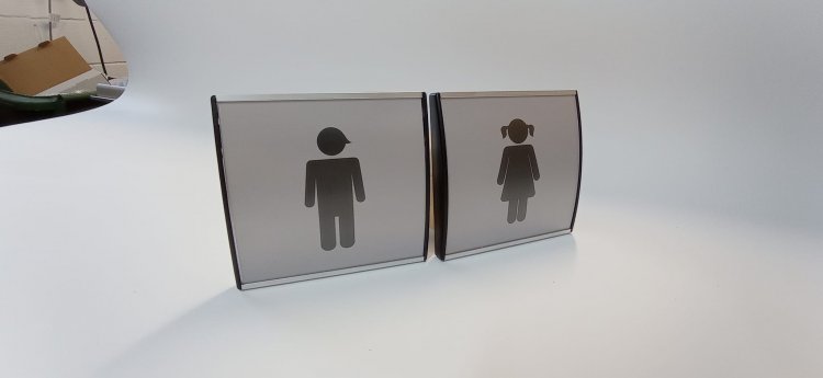 Carteles homologados para colegio Espa&ntilde;ol en Marruecos,  Jacinto Benavente