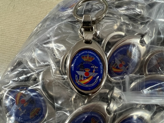 Llaveros para la Seada del Ej&eacute;rcito del Aire en Sevilla.