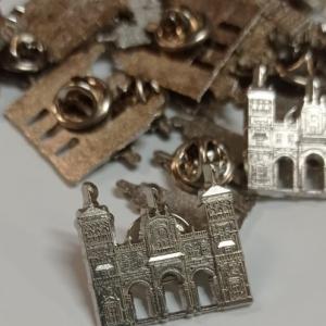 Pin de la Feria de Sevilla 2022.