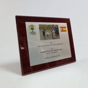 Placa conmemorativa en impresi&oacute;n digital. Guardia Civil Seprona Sevilla.