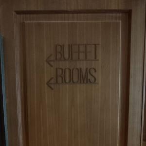 Rótulo indicador para plantas, puertas, para el Hotel Regidor H10 en Sevilla.