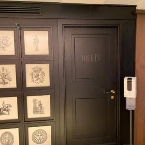 Rótulo indicador para plantas, puertas, para el Hotel Regidor H10 en Sevilla.