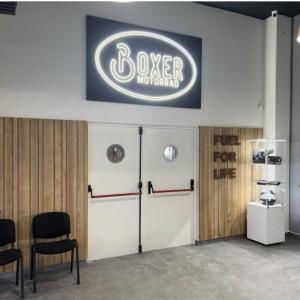 Rótulo en neón flex para BMW Bóxer Motorrad Sevilla