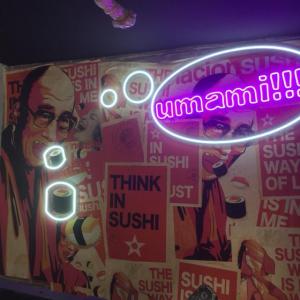 Rótulo en neón flex para el restaurante Naciónsushi en Sevilla.