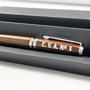 Bol&iacute;grafo en grabado en tampograf&iacute;a y estuche para EVA 3 ej&eacute;rcito del Aire. Constantina Sevilla.