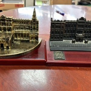 Nueva Capitan&iacute;a General de Sevilla Futer en resina.