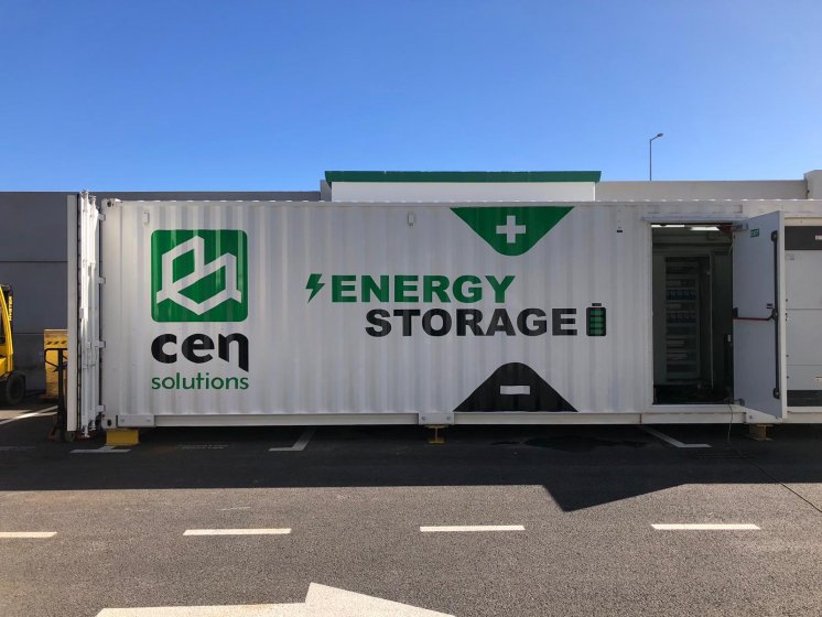 Rotulaci&oacute;n de contenedores container en vinilo de corte especial para CenSolutions en Dos Hermanas Sevilla.