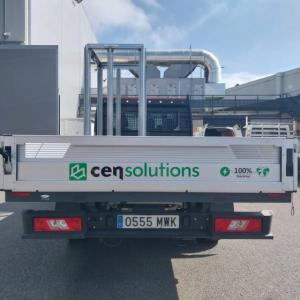 Rotulación de camión en vinilo de corte para Cen Solutions en Dos Hermanas Sevilla.