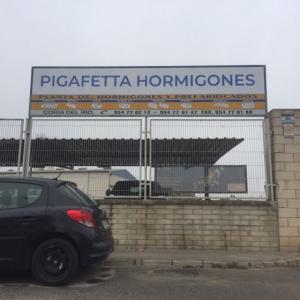 Rotulación de frente en dibón. Trabajos para Cebasa Sevilla