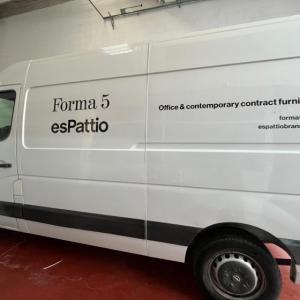 Rotulación de Furgoneta para Forma 5 en Sevilla.